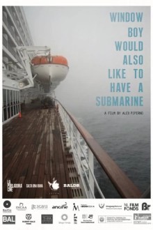 Юноша также хотел бы подводную лодку